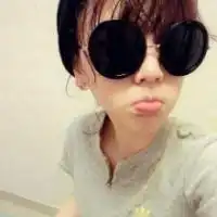  求跟这张头像相匹配的情侣头像