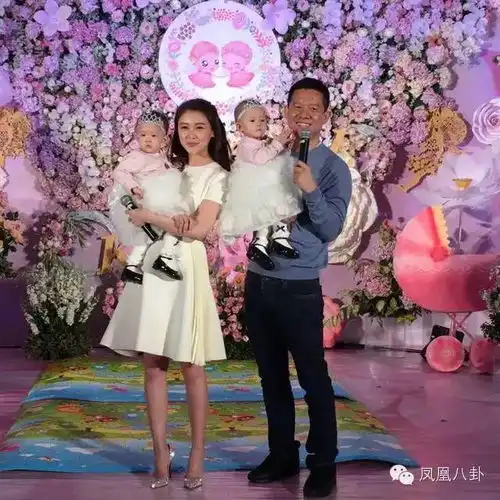 京城四美甘薇为女儿办奢华生日宴,哪位闺蜜没有来