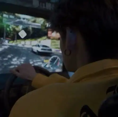  男生头像深情似海又怎样.