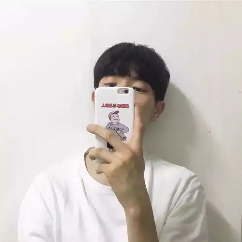  今日份头像你的一句想结婚了,他就说今天还是明天