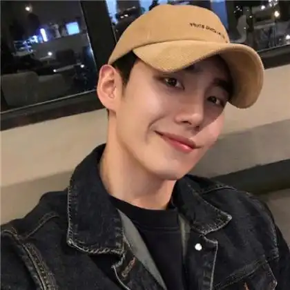  真人男生头像帅气冷酷,长的挺好看特别的有范的