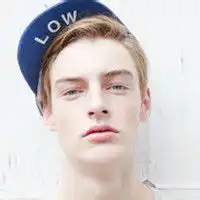  我们会一起慢慢变老吗