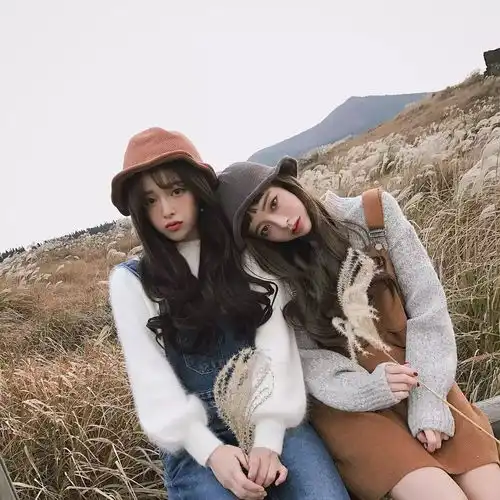  20套美上天的连衣裙卫衣和衬衫,跟闺蜜一起穿起来