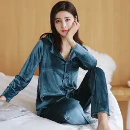  洗完澡穿上这样的睡衣,穿上就不想脱下来,就是要你美起来