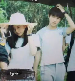  王俊凯新剧热拍曝路透合作小哪吒宋祖儿