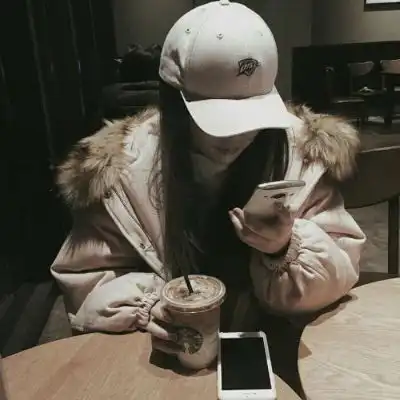  白灏宇情侣头像真人一对两张情侣头像我要个性网