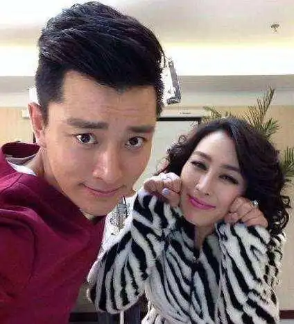 39岁马苏近照贾乃亮同学李小璐闺蜜,恋过孔令辉与李晨闹绯闻