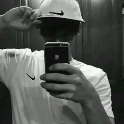  qq男生黑白头像帅气冷酷,全部是侧面的面无表情的男人