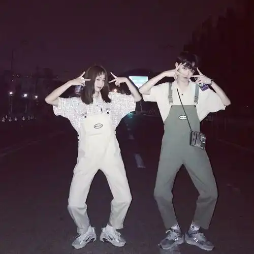  情侣头像一男一女