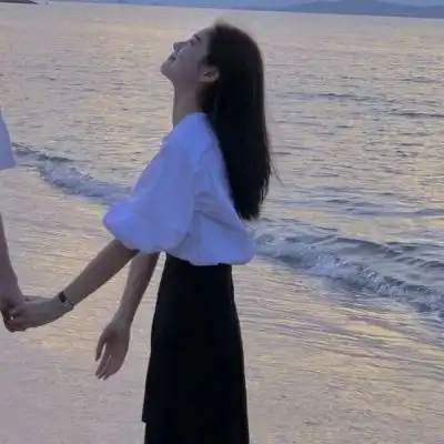  有这组图的全景嘛男生这边截的情侣头像我要个性网