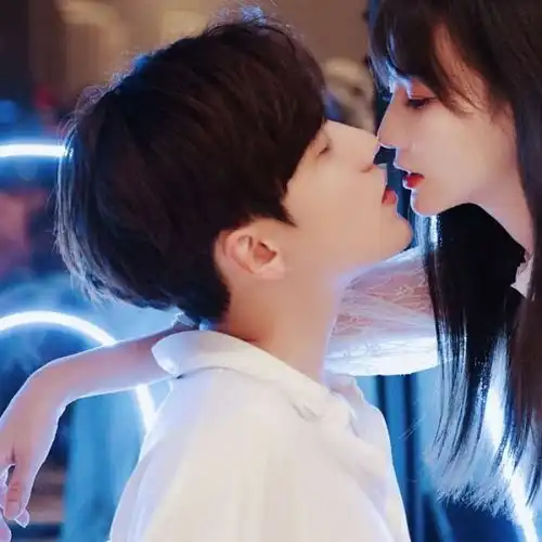  值得收藏很久的温柔文案