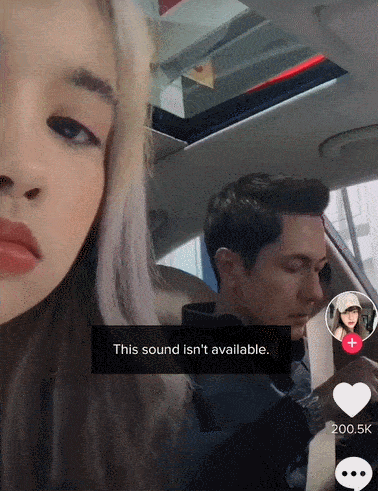  神颜情侣爆红网络,400万网友直呼羡慕,女儿不是情侣,是我爸