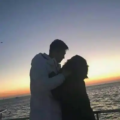  我爱你你是否正眼看过我