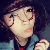  亲热情侣的个性头像我很好很幸福