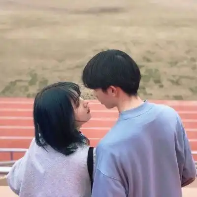  女生害怕失去你,会频繁对你说这3句话,傻大个请珍惜