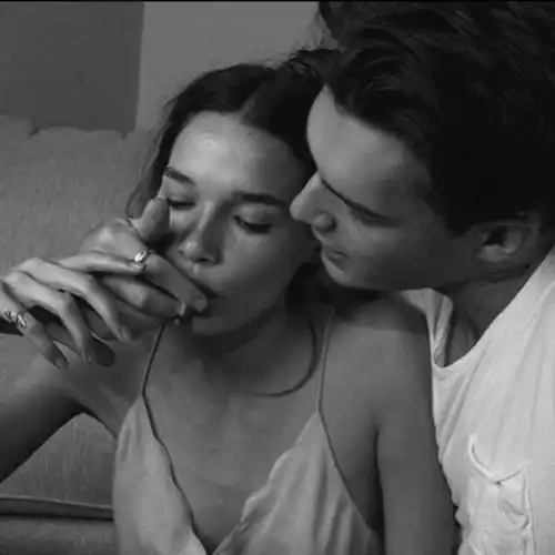  ins热门情侣头像