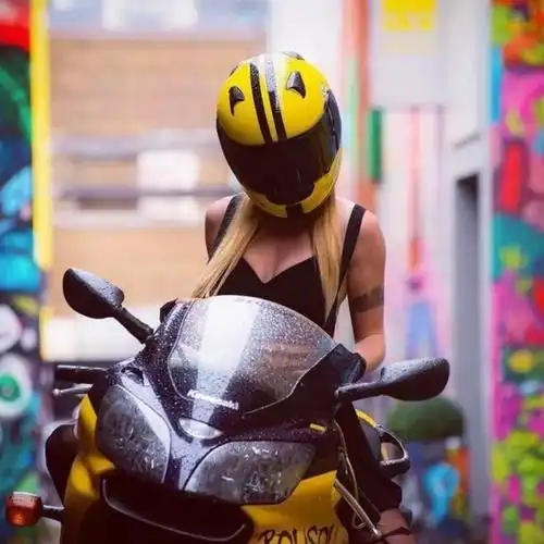  机车摩托车头像高清图片大全,超火帅气的摩托车头像