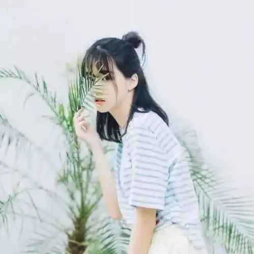  说起减龄,发型至关重要下面是公认最减龄的几款发型