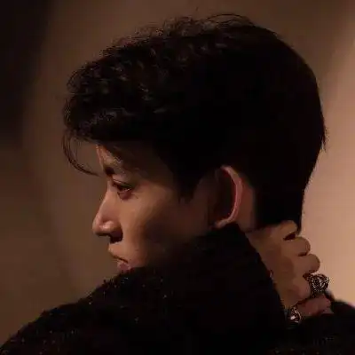  头像不要以为和你熟悉的人会善待你有时候他们比陌生人还要可怕