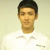  晚餐吃饱好还是吃少好