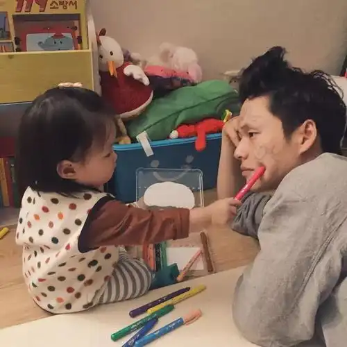  别人家的老公都怎么带娃看完很冲动,想离婚