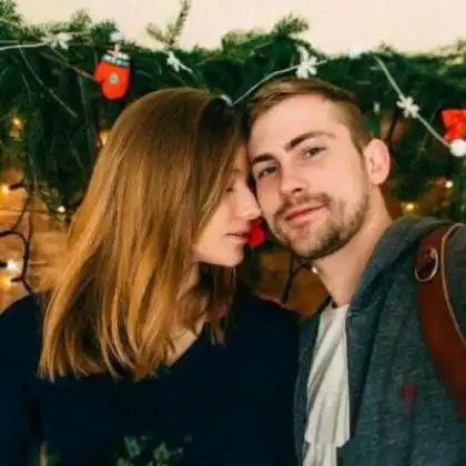  2020幸福甜蜜欧美情侣头像两人一对两人在一张上的