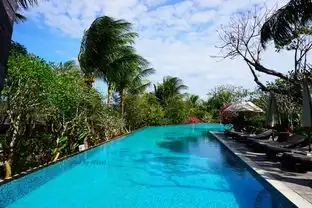  拥抱巴厘岛的海浪与丛林逃离城市之旅