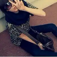  她说我像孤独患者自我拉扯