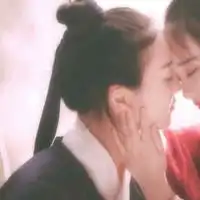  红色古风情侣头像真人唯美红衣古风情侣头像一对两张