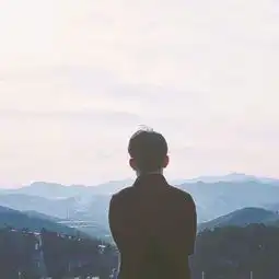  我想找这两张图片的另一张,也就是情侣头像,谢谢帮助