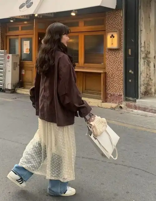  ins时尚博主linenne少女感夏日的氛围穿搭