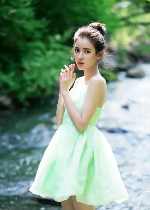  马尾辫已经落伍了今年最流行这5款扎发,谁扎起来都特别美