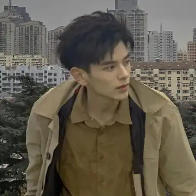  男生头像高清图片帅气男生保持冷漠不要撒娇