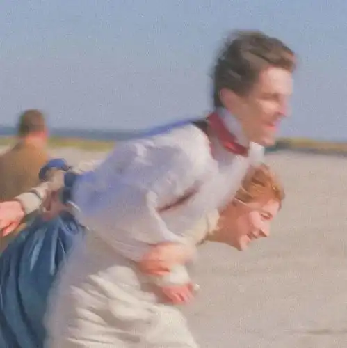  头像背景图套图惊喜总在下一秒