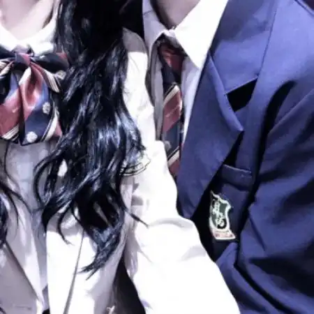  qq情侣头像一张两人一起长胖一起变老