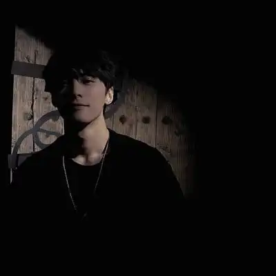  2023干净帅气男生头像