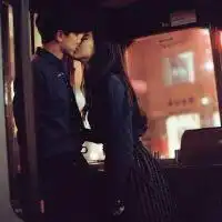  女生霸气男生小受的情侣头像