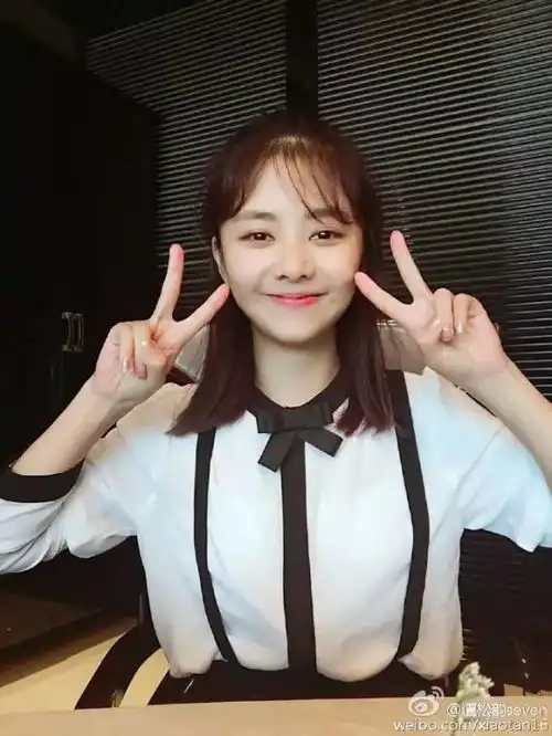 谭松韵闪婚她是ab闺蜜,是最可爱小狐狸如今抛弃刘昊然,组高甜最萌身高差cp