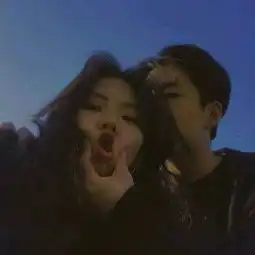  情侣头像高冷霸气一对柠檬少女半心酸