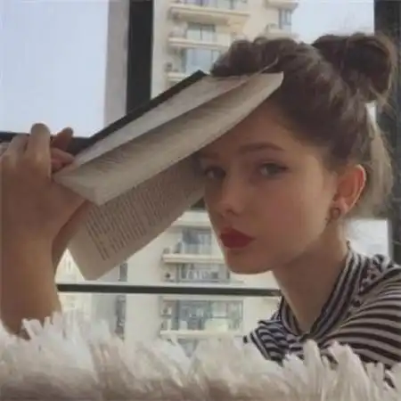 漂亮的欧美女生头像,长的绝对是漂亮一看就喜欢的