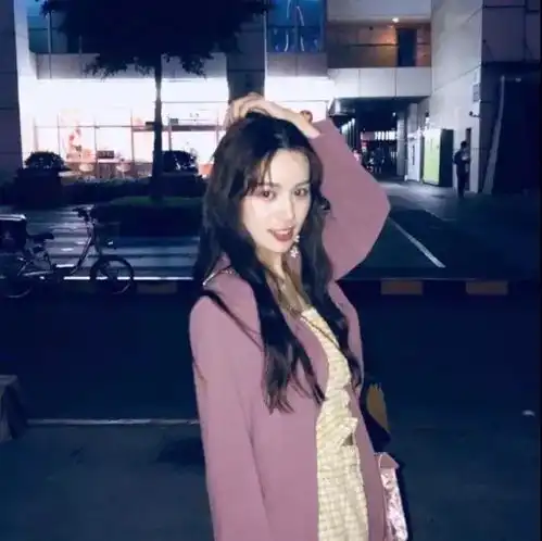  头像随便今后你跟谁暧昧,我都不会再皱一下眉