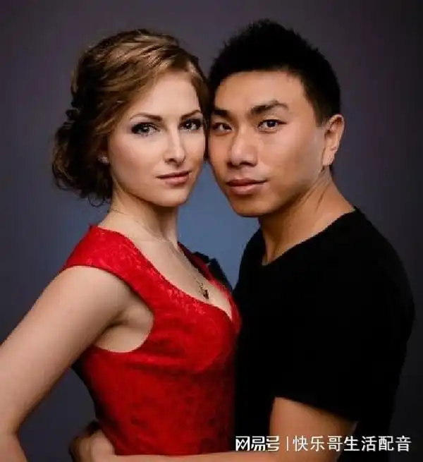  河北青年高考失败出国留学,32岁娶18岁乌克兰美女,买3千平别墅