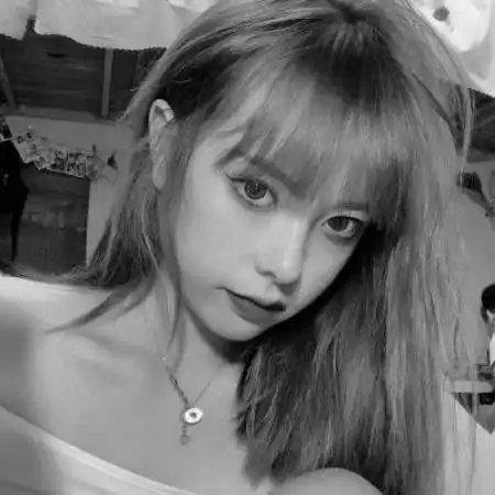  黑白qq头像女生,御姐冷酷又霸气的