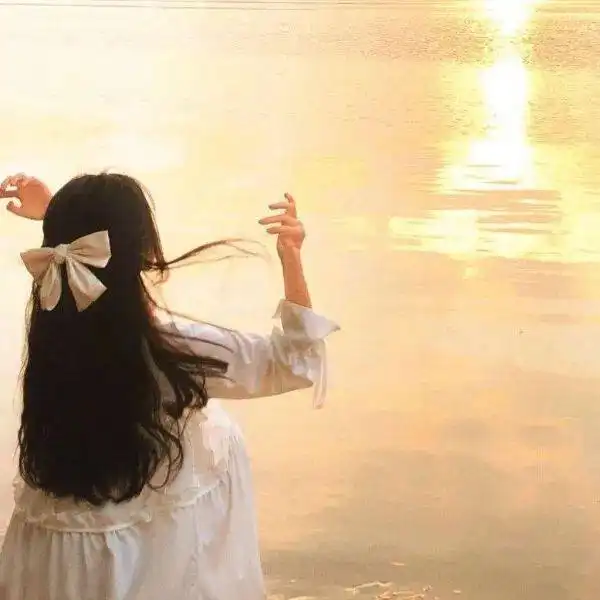 让男人对你日思夜想的秘诀贵一点