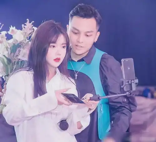  娱乐圈又一夫妻离婚,两人结婚生子前后不到一年,孩子才八个月大