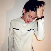  情侣露肉动漫头像微信头像图片大全