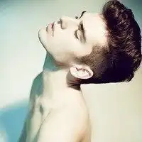  高清欧美型男背影头像微信头像图片大全