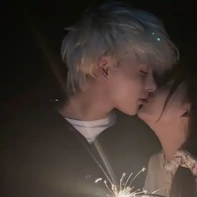  情侣头像ins高级质感图愿山城有情侣头像我要个性网