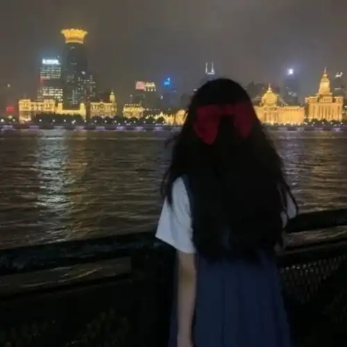  零点一刻的时候我只会想起你