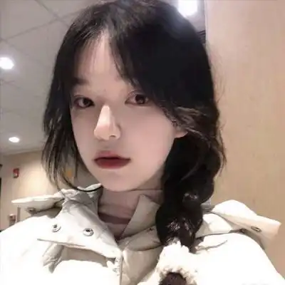 微信女生头像怦然心动.